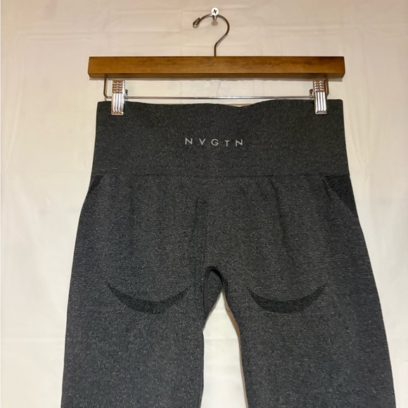 NVGTN gray leggings sz large - Picture 6 of 7